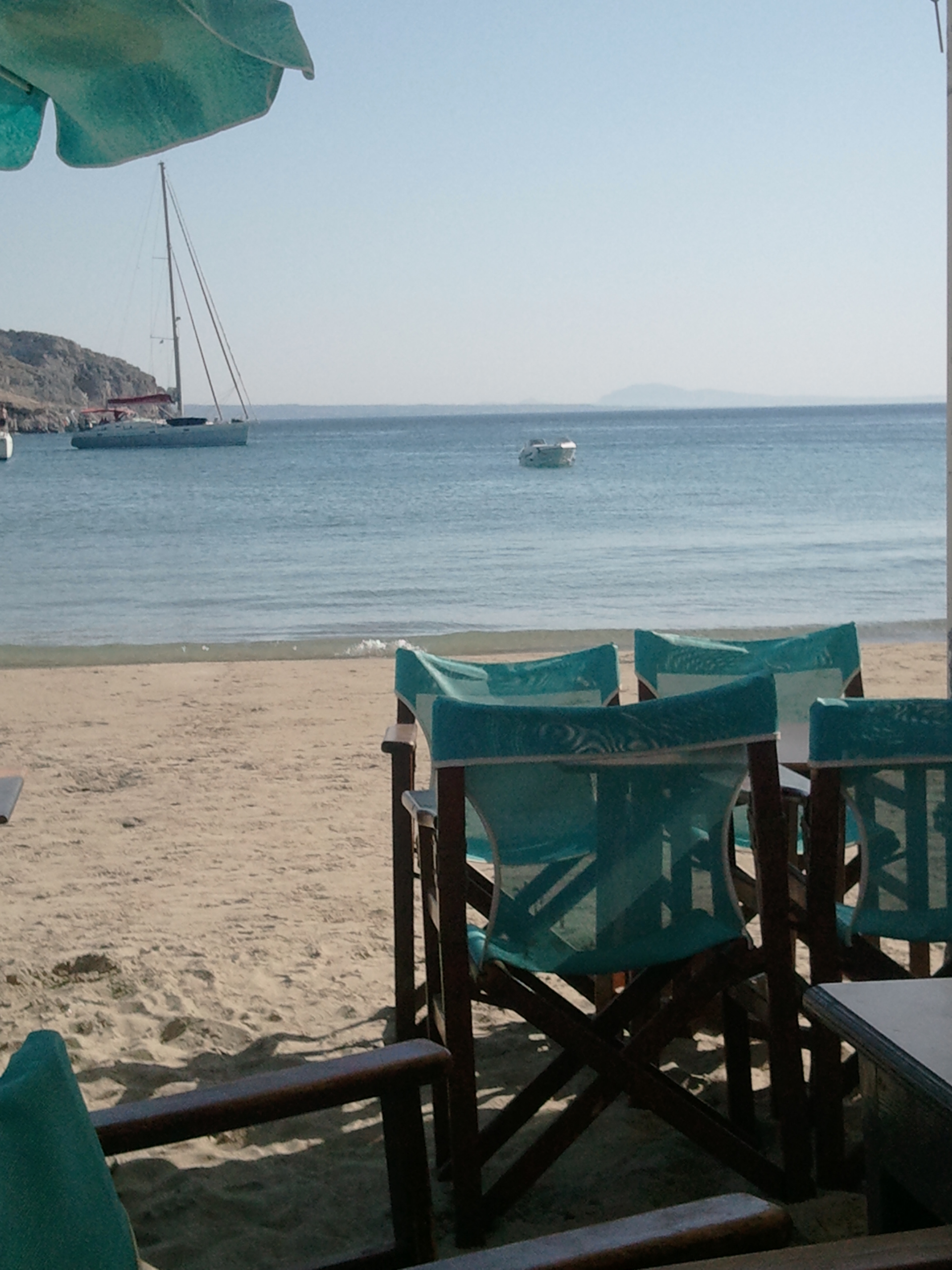 Segelyacht in griechischer Bucht